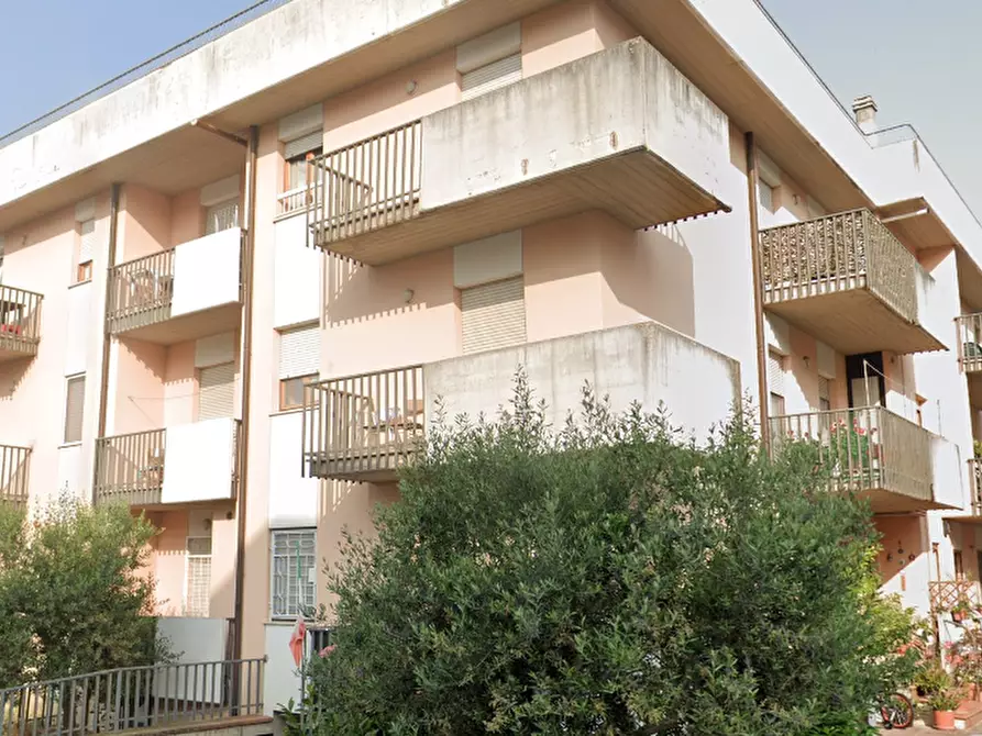 Immagine 3 di Appartamento in vendita  in Viale Ghandi a Umbertide