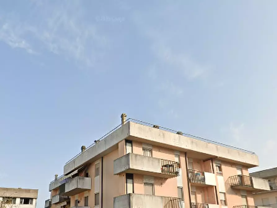 Immagine 6 di Appartamento in vendita  in Viale Ghandi a Umbertide