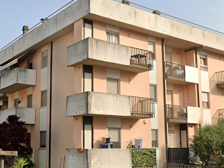 Immagine 7 di Appartamento in vendita  in Viale Ghandi a Umbertide