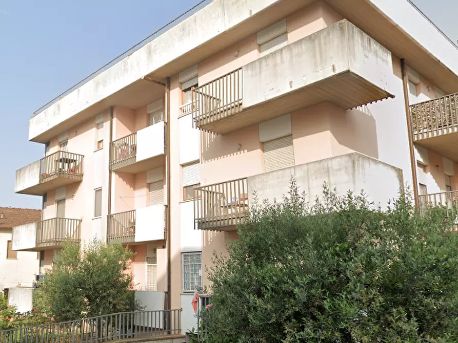 Immagine 12 di Appartamento in vendita  in Viale Ghandi a Umbertide