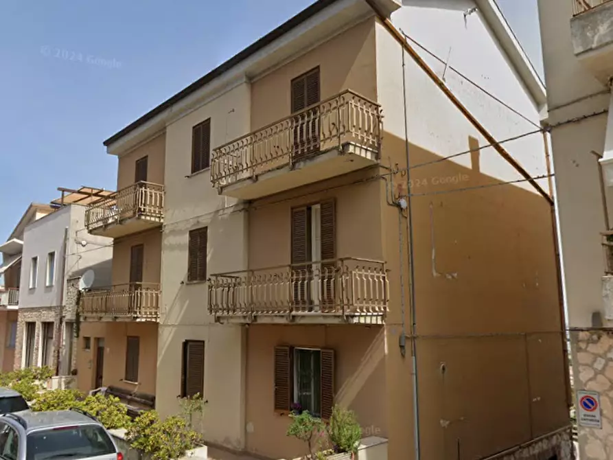 Immagine 10 di Porzione di casa in vendita  in Viale Adriatico  a Recanati