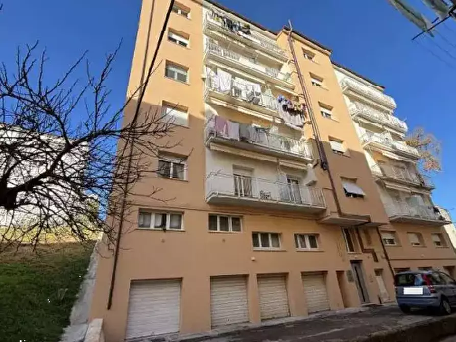 Immagine 2 di Appartamento in vendita  in Via Lorenzo Lotto  a Recanati