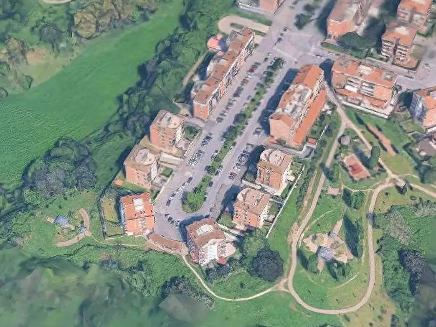 Immagine 6 di Magazzino in vendita  in Via Gaverina a Roma