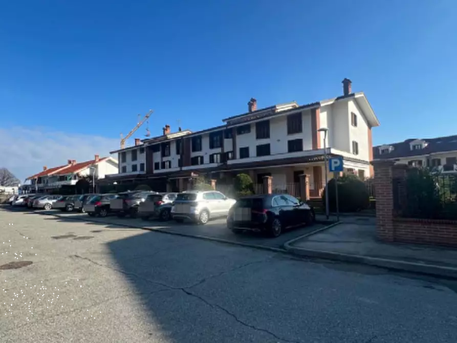 Immagine 11 di Garage in vendita  in Via Penarol de Montevideo a Pinerolo