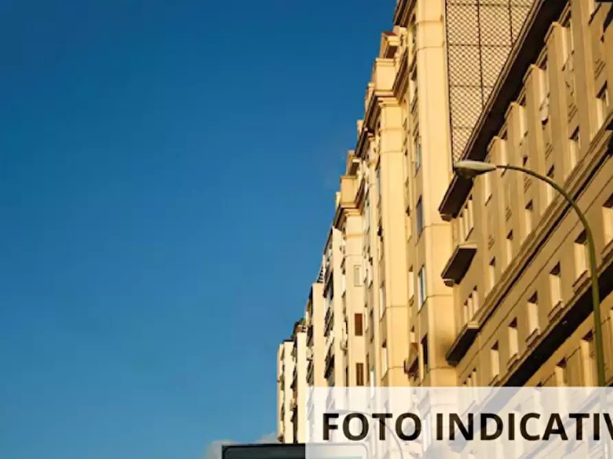 Immagine 15 di Appartamento in vendita  in Via Lucia Guerrini a Roma