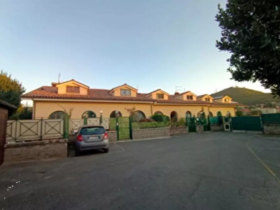 Immagine 1 di Casa indipendente in vendita  in Via di Rocca Priora a Rocca Di Papa