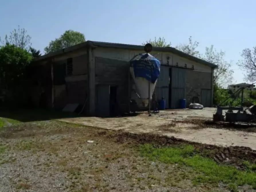 Immagine 7 di Rustico / casale in vendita  in Via Verdi  a Polesine Zibello