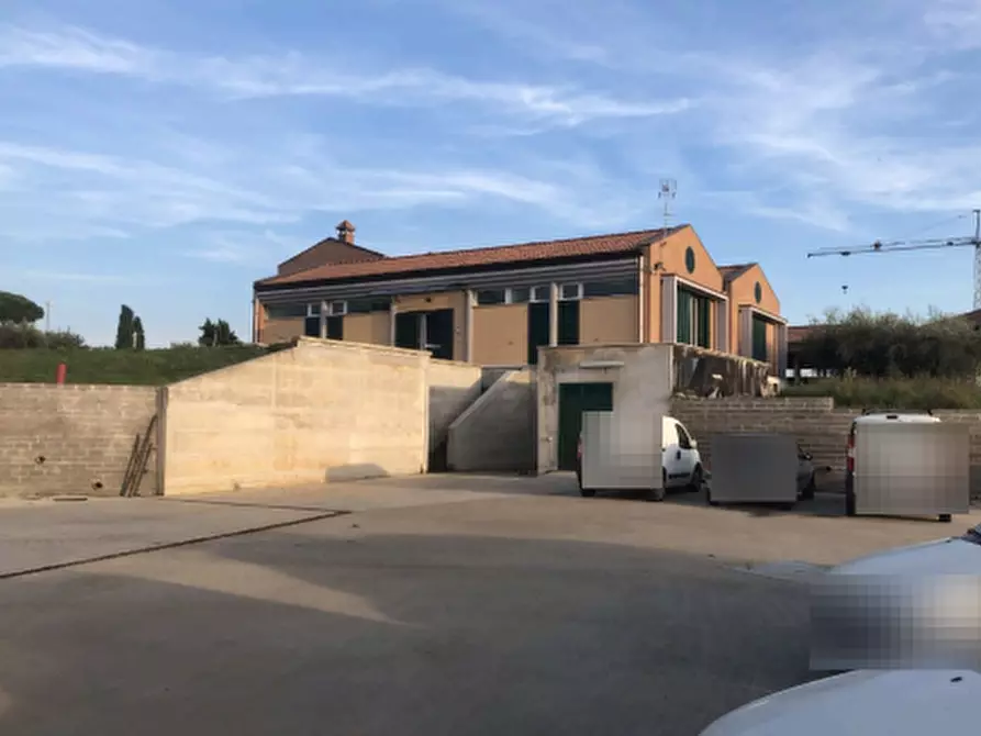 Immagine 1 di Porzione di casa in vendita  in Via di Colle Zioni  a Velletri