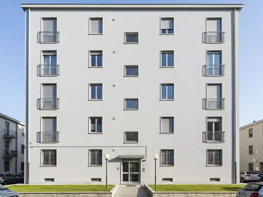 Immagine 10 di Casa indipendente in vendita  in Vie Saragozza  a Imola