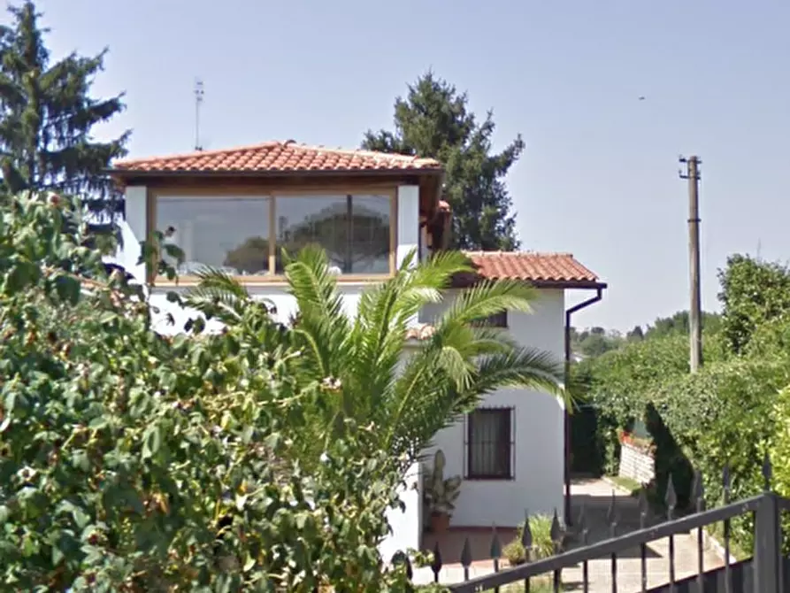 Immagine 5 di Appartamento in vendita  in Via Catalini a Velletri