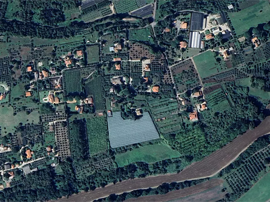 Immagine 11 di Appartamento in vendita  in Via Catalini a Velletri