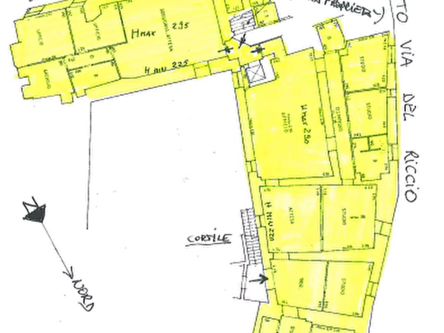 Immagine 2 di Ufficio in vendita  in Via Saragozza a Bologna