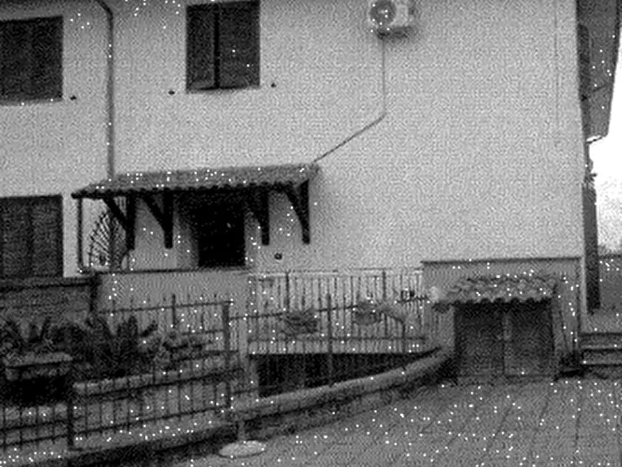 Immagine 2 di Appartamento in vendita  in Via Colle Ottone Alto  a Velletri