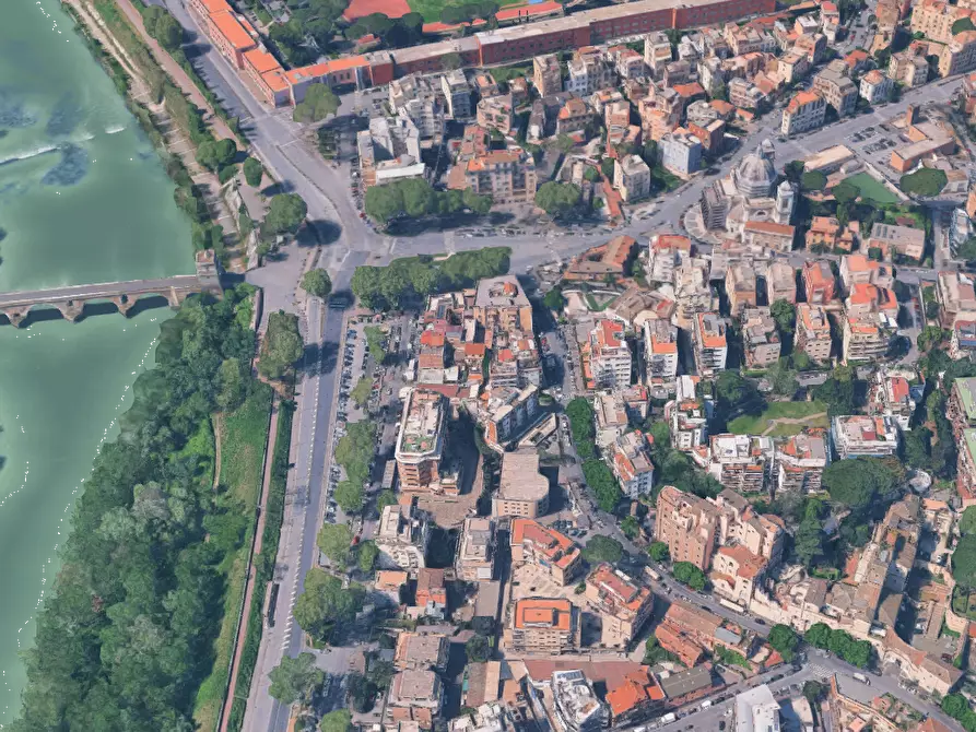 Immagine 4 di Garage in vendita  in Viale di Tor di Quinto a Roma