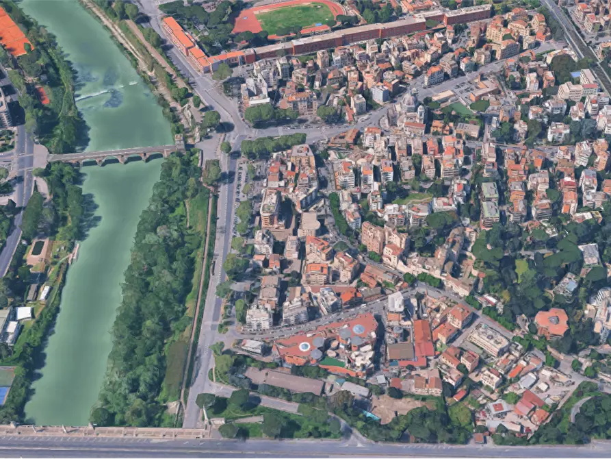 Immagine 6 di Garage in vendita  in Viale di Tor di Quinto a Roma