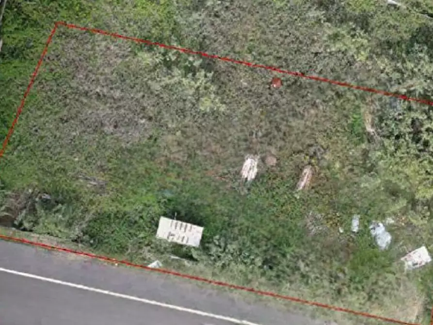 Immagine 1 di Terreno agricolo in vendita  in Via Decimomannu a Roma