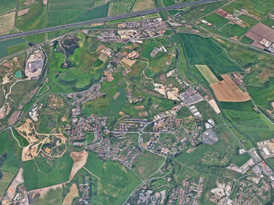 Immagine 8 di Terreno agricolo in vendita  in Via Decimomannu a Roma