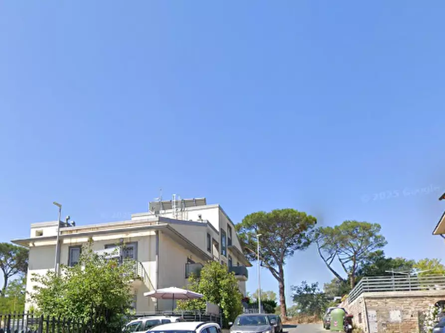 Immagine 17 di Appartamento in vendita  in via Madignano a Roma