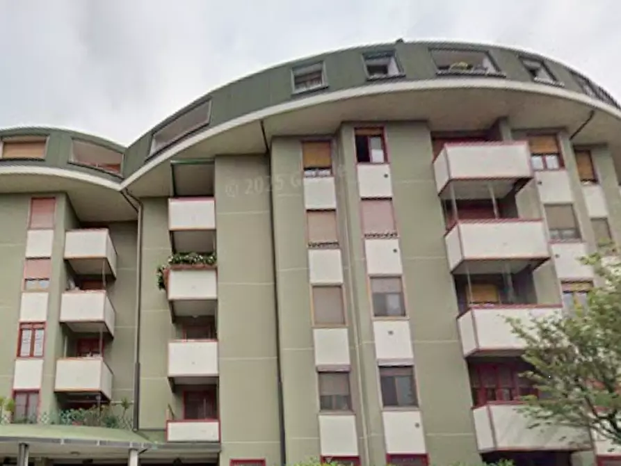 Immagine 6 di Appartamento in vendita  in Via Monte Cervino a Melzo