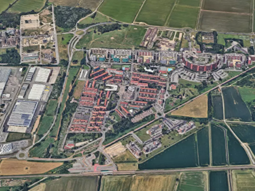 Immagine 4 di Laboratorio in vendita  in via Nilde Iotti a Pieve Emanuele