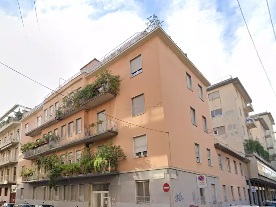 Immagine 9 di Appartamento in vendita  in Via Anco Marzio a Milano