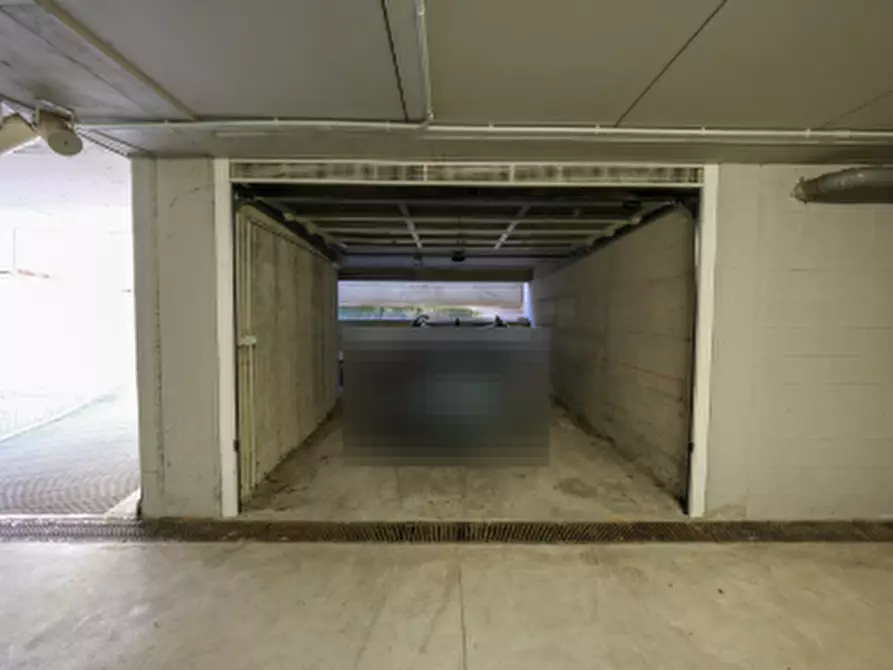 Immagine 2 di Garage in vendita  in Via Gaffurio  a Lodi
