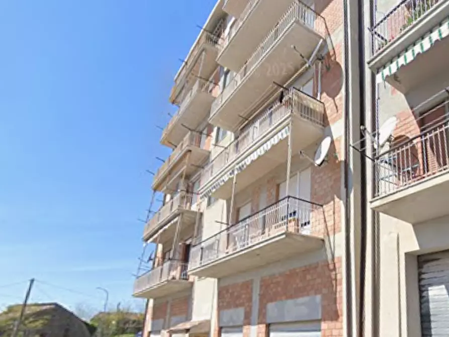 Immagine 3 di Appartamento in vendita  in Via della Fonte a Roccastrada