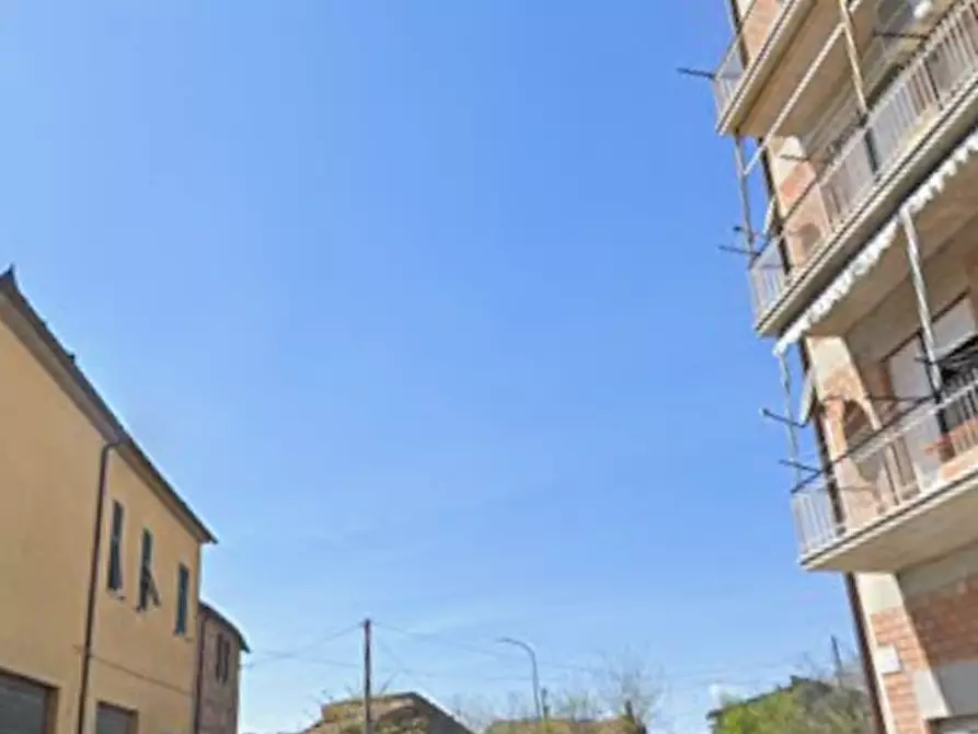 Immagine 6 di Appartamento in vendita  in Via della Fonte a Roccastrada