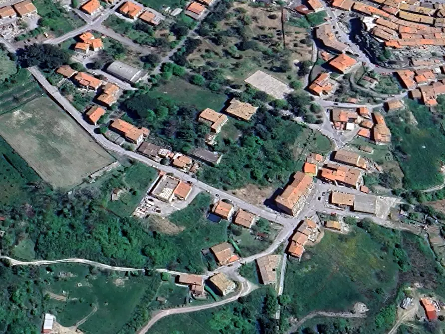 Immagine 10 di Appartamento in vendita  in Via della Fonte a Roccastrada