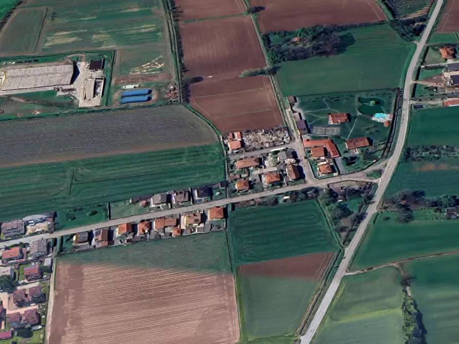 Immagine 23 di Villa in vendita  in Via G. Villa a Cuggiono