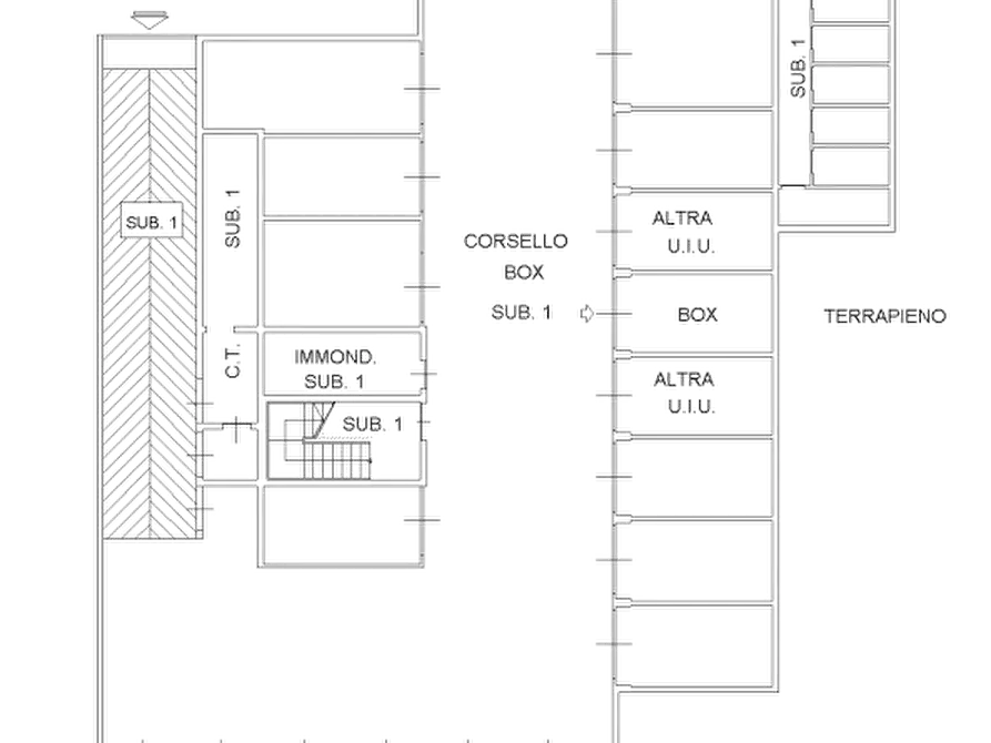 Immagine 10 di Garage in vendita  in Via Pirandello a Seregno