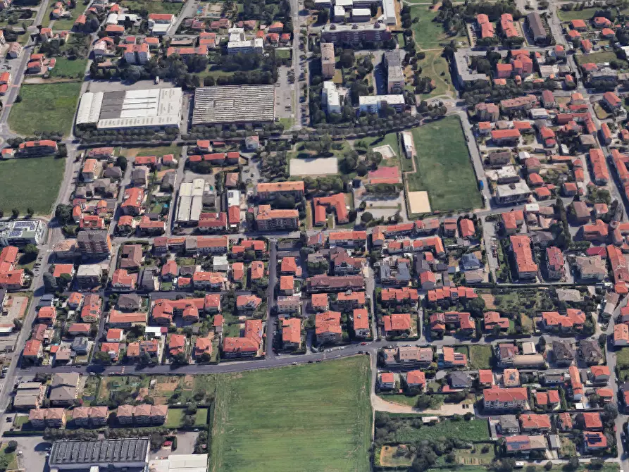 Immagine 6 di Garage in vendita  in Via Pirandello a Seregno