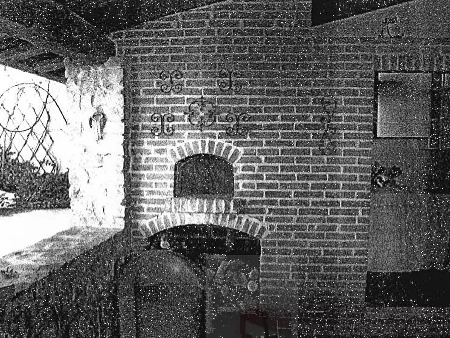 Immagine 4 di Villa in vendita  in Via Canova a Piozzano