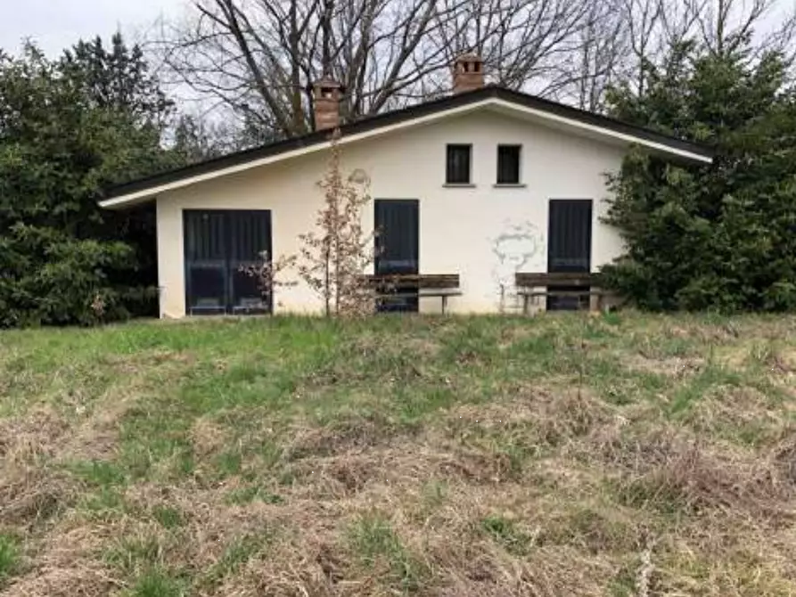 Immagine 23 di Villa in vendita  in Via Enrico Millo a Gazzola