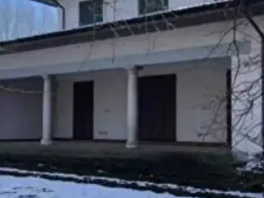 Immagine 12 di Villa in vendita  in Via Enrico Millo a Gazzola