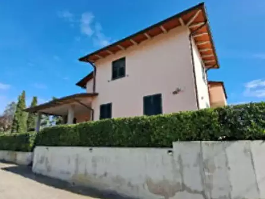 Immagine 1 di Casa bifamiliare in vendita  in Via Vocabolo Acquaiola Pietrafitta  a Piegaro