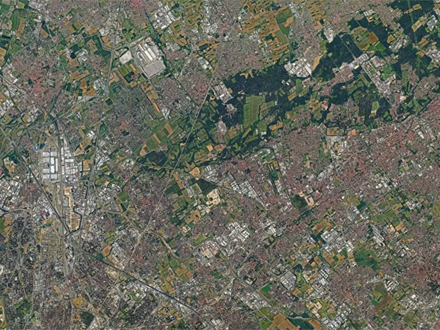 Immagine 10 di Garage in vendita  in Via Londra a Senago