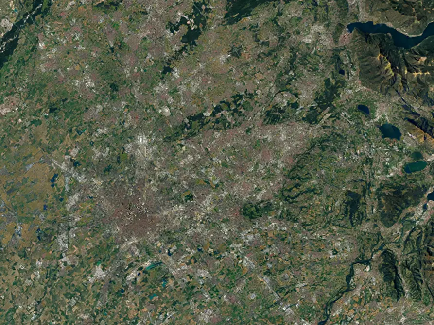 Immagine 11 di Garage in vendita  in Via Londra a Senago