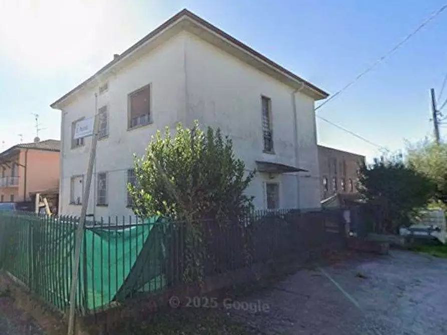 Immagine 15 di Villa in vendita  in Via Giovanni Pascoli a Cavaria Con Premezzo