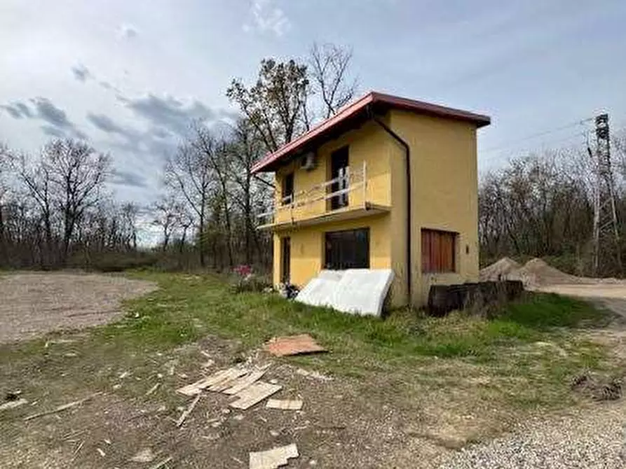 Immagine 4 di Terreno agricolo in vendita  in Via dell'Industria a Magnago