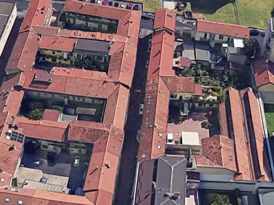 Immagine 1 di Appartamento in vendita  in Via Giuseppe Parini a Busto Arsizio