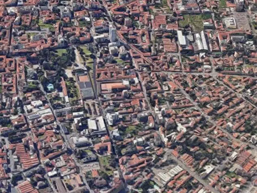 Immagine 8 di Appartamento in vendita  in Via Giuseppe Parini a Busto Arsizio