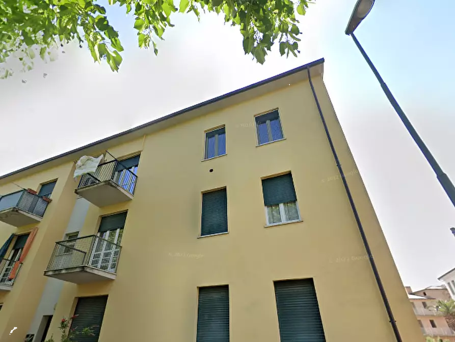 Immagine 12 di Appartamento in vendita  in Piazza Martin Luther King a Assisi