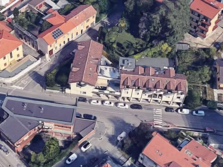 Immagine 13 di Appartamento in vendita  in via San Michel a Parabiago