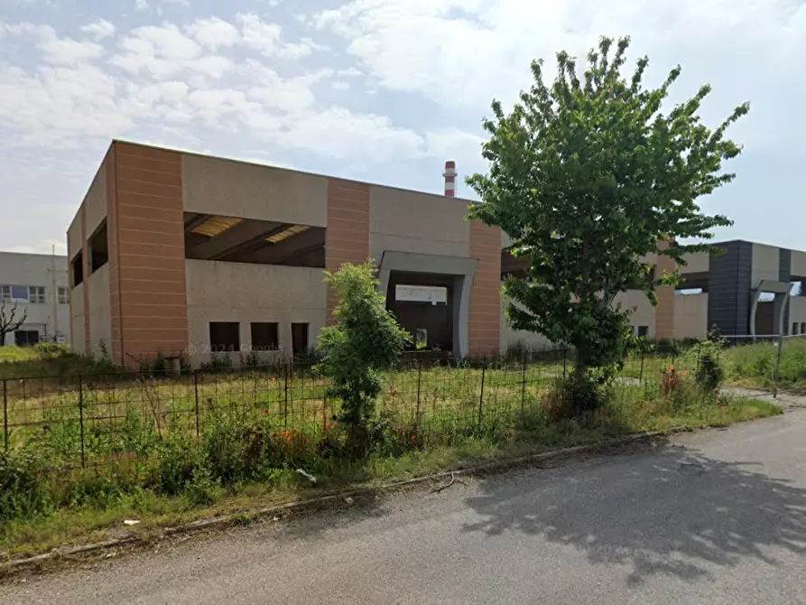 Immagine 4 di Capannone industriale in vendita  in Via Strada Privata Archimede a Rivanazzano