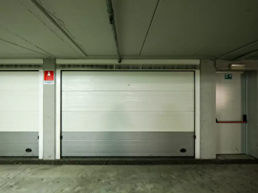 Immagine 1 di Garage in vendita  in Via Gaffurio a Lodi