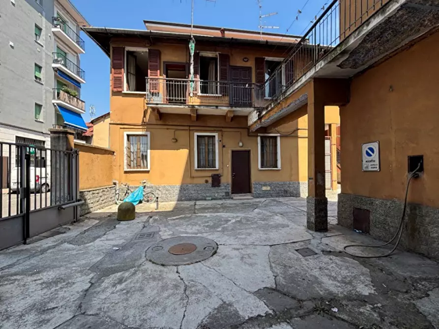 Immagine 1 di Appartamento in vendita  in Via XXIV Maggio a Cormano
