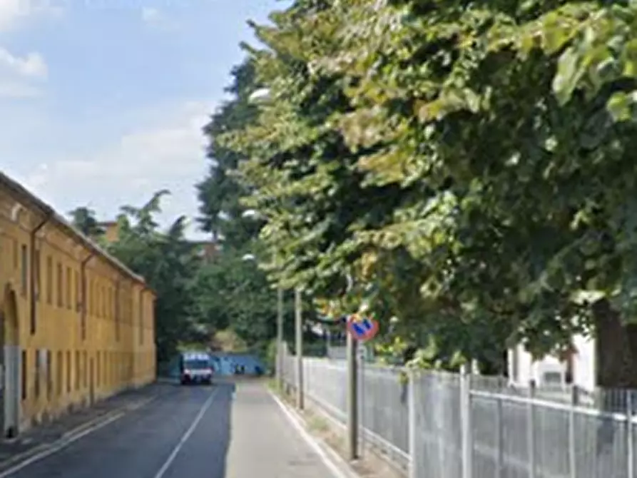 Immagine 6 di Magazzino in vendita  in Via Volturno a Brugherio