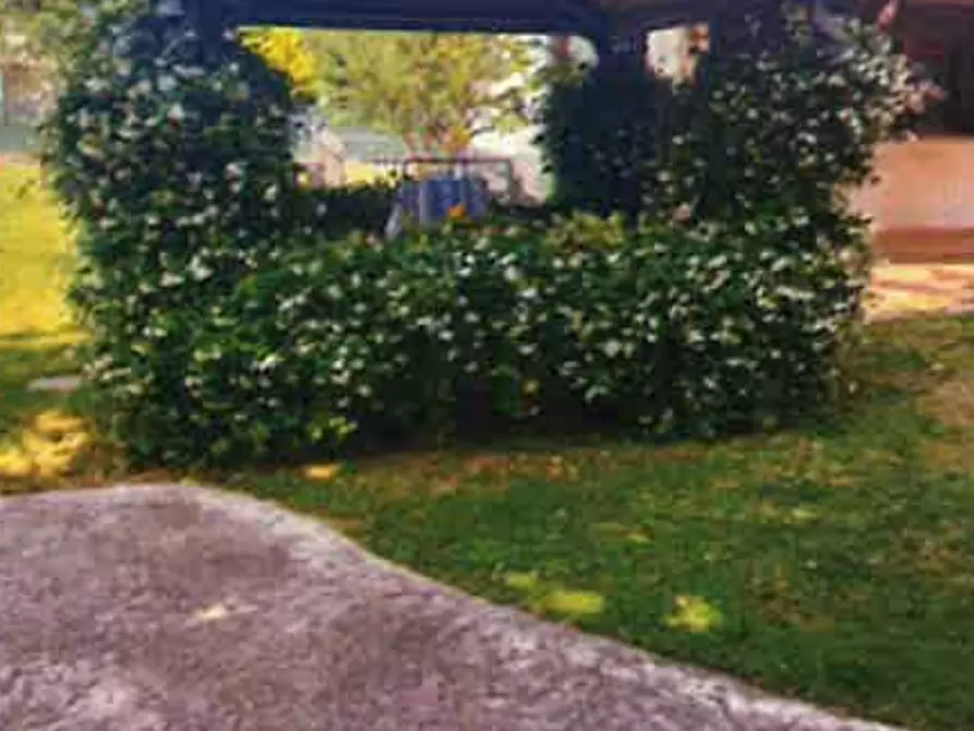 Immagine 3 di Casa indipendente in vendita  in Via Luigi Pastro a Volpago Del Montello