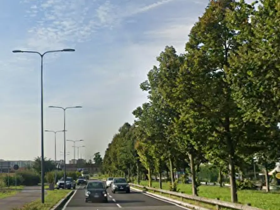 Immagine 10 di Casa indipendente in vendita  in Via Giuseppe Ripamonti a Milano